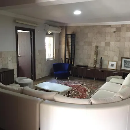 Apartment Beautiful 4 Bed Duplex In Small Private Community In Centre Side