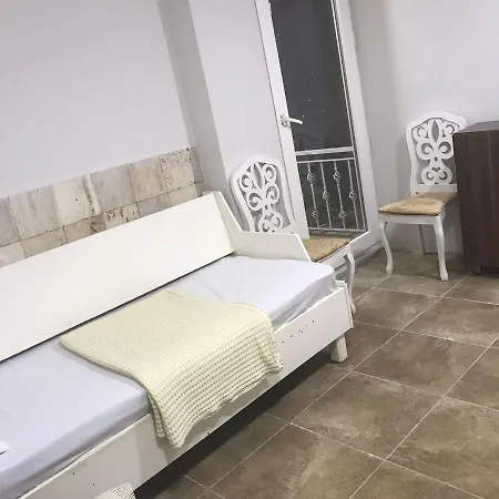 Apartment Beautiful 4 Bed Duplex In Small Private Community In Centre *